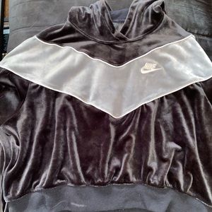 Velvet Nike Cropped Hoodie BRAND NEW NEVER WORN
